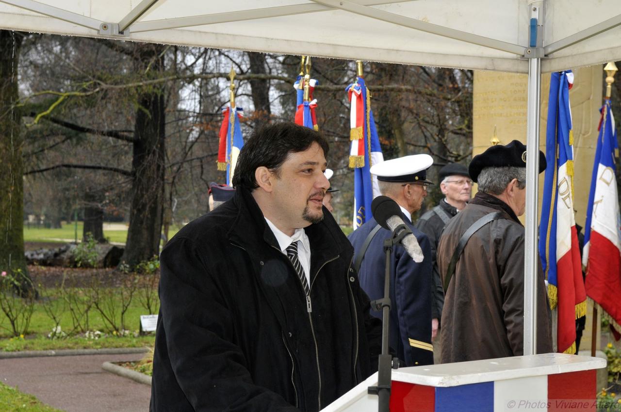 Cérémonie Place Paul Mistral Grenoble