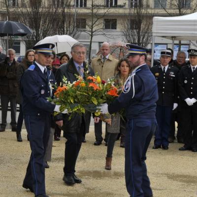 Cérémonie Place Paul Mistral Grenoble