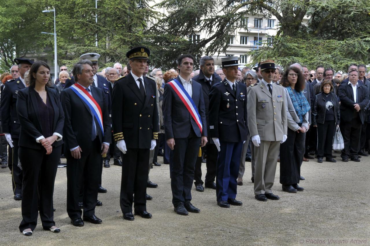  Photos Viviane Attard