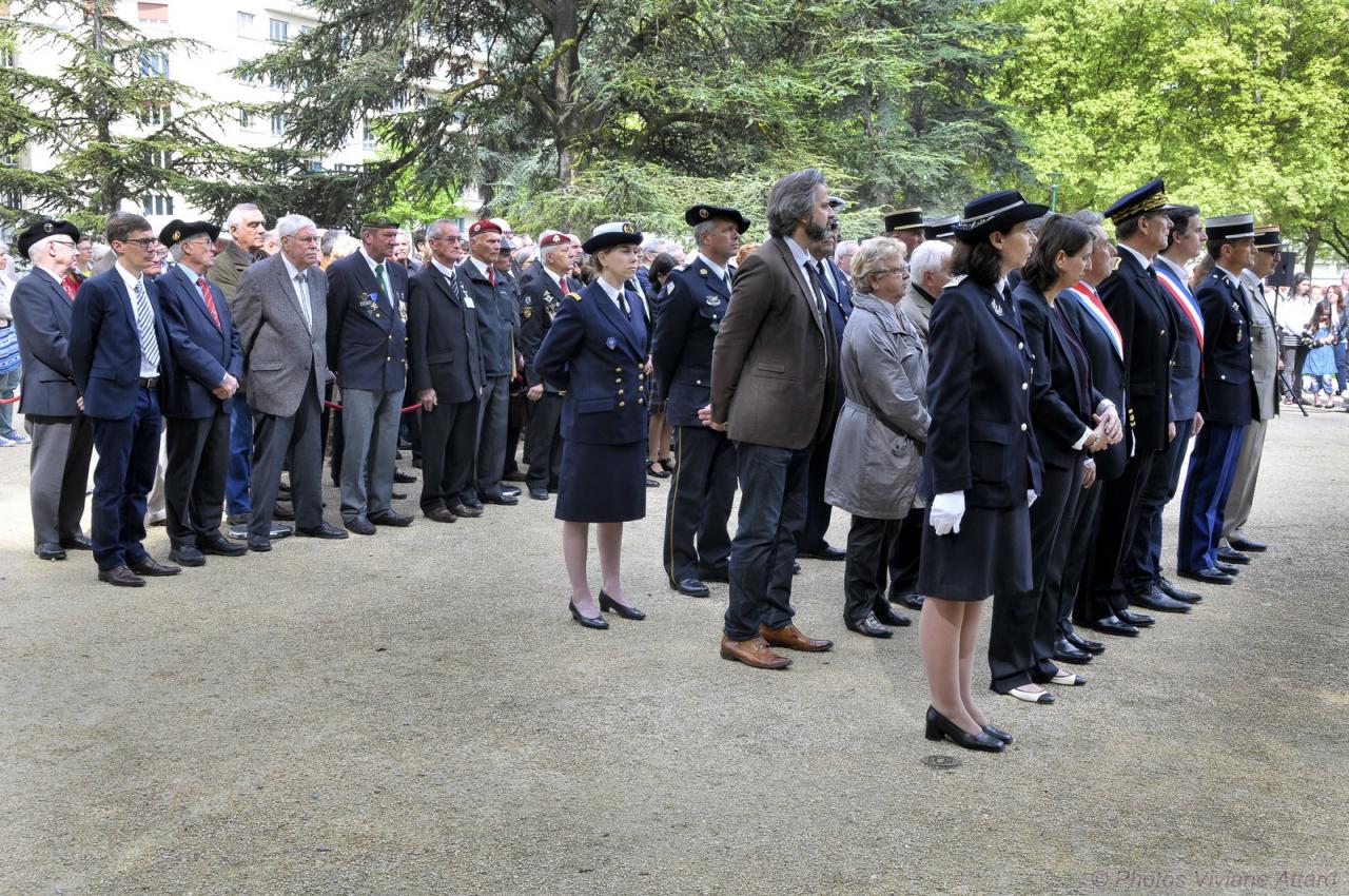  Photos Viviane Attard