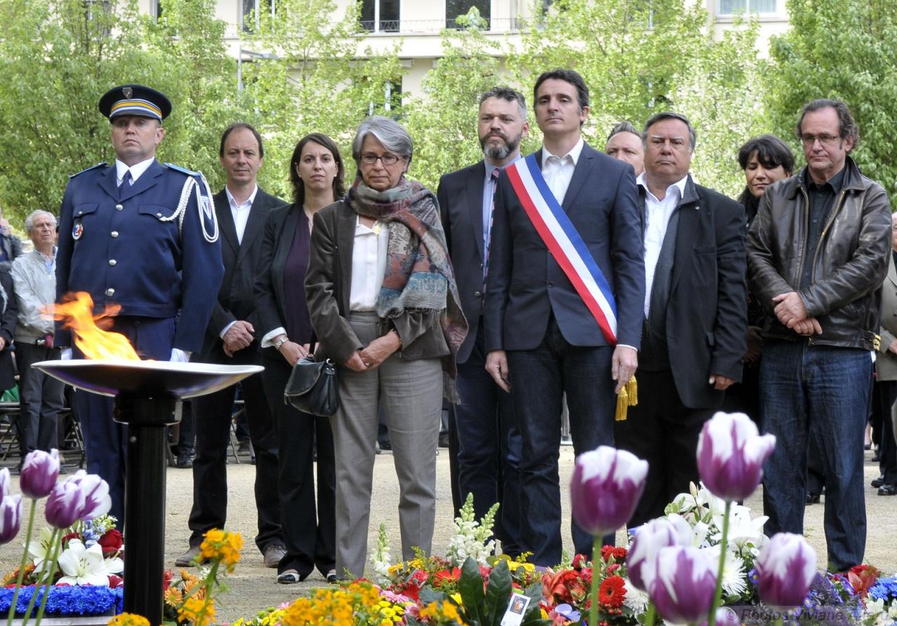  Photos Viviane Attard